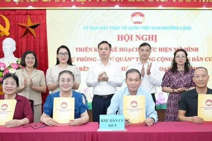 Phường Láng triển khai mô hình '3 tự phòng, 3 tự quản' - Báo Hà Nội Mới