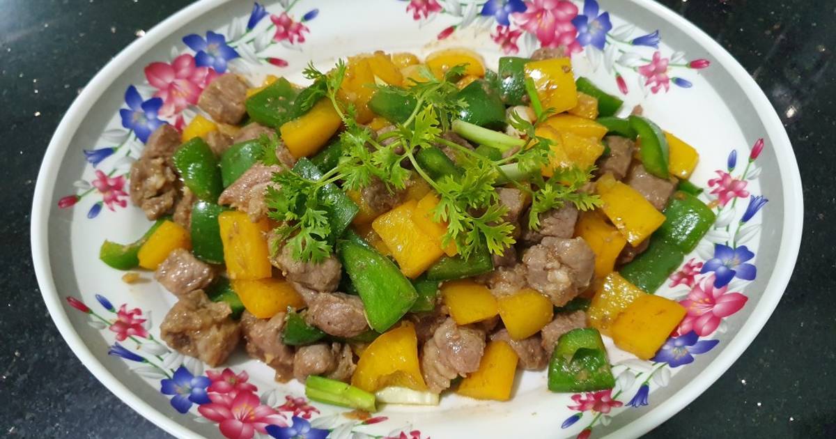 SP.0685 - Bò Lúc Lắc Ớt Chuông