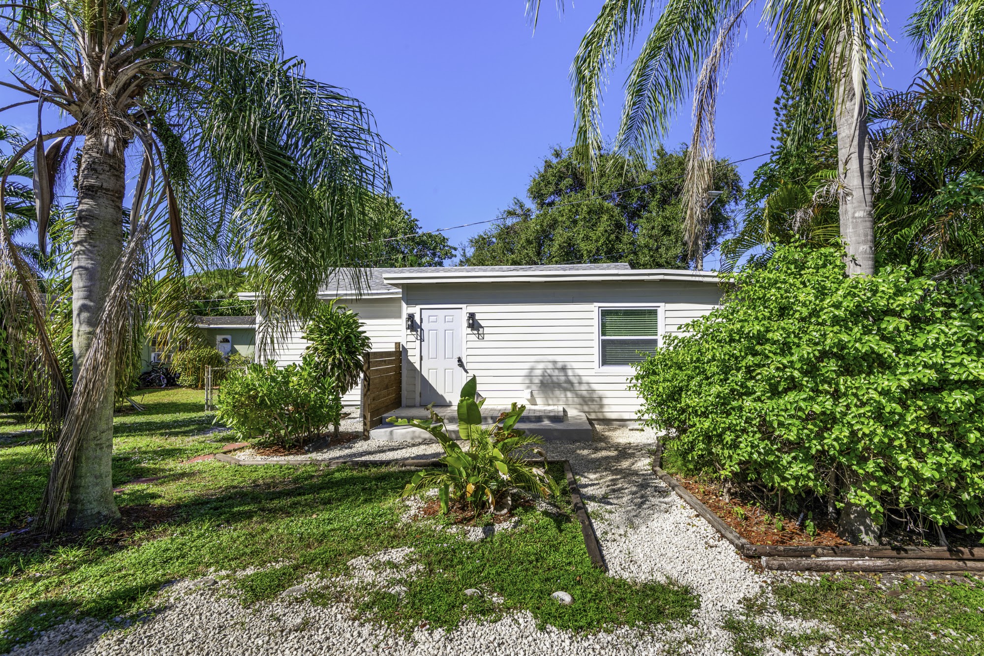 302 SW 15th St, Dania Beach, FL 33004 property photo 11