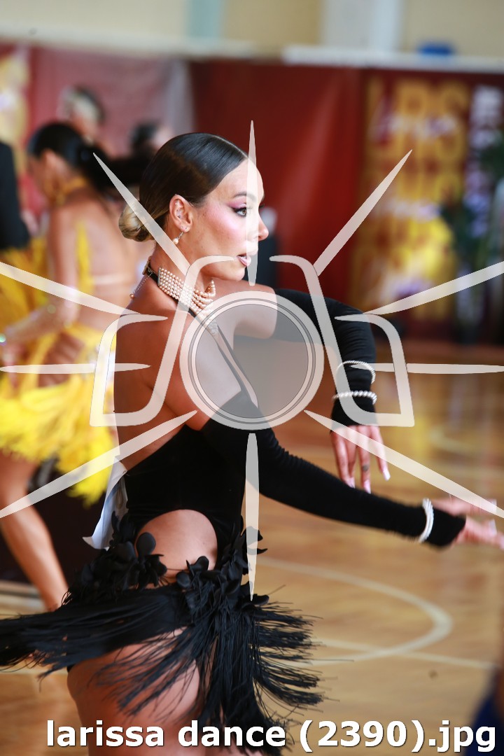 larissa dance (2390).jpg