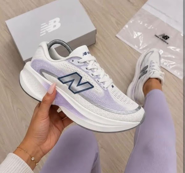 New Balance FuelCell Elite Blanco Lila
