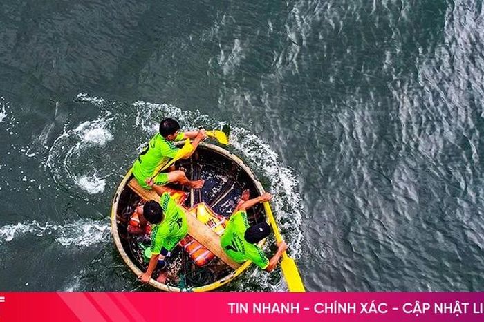 Thuyền thúng - chở nhịp đời trên sóng nước biển ngang - Báo Hà Tĩnh