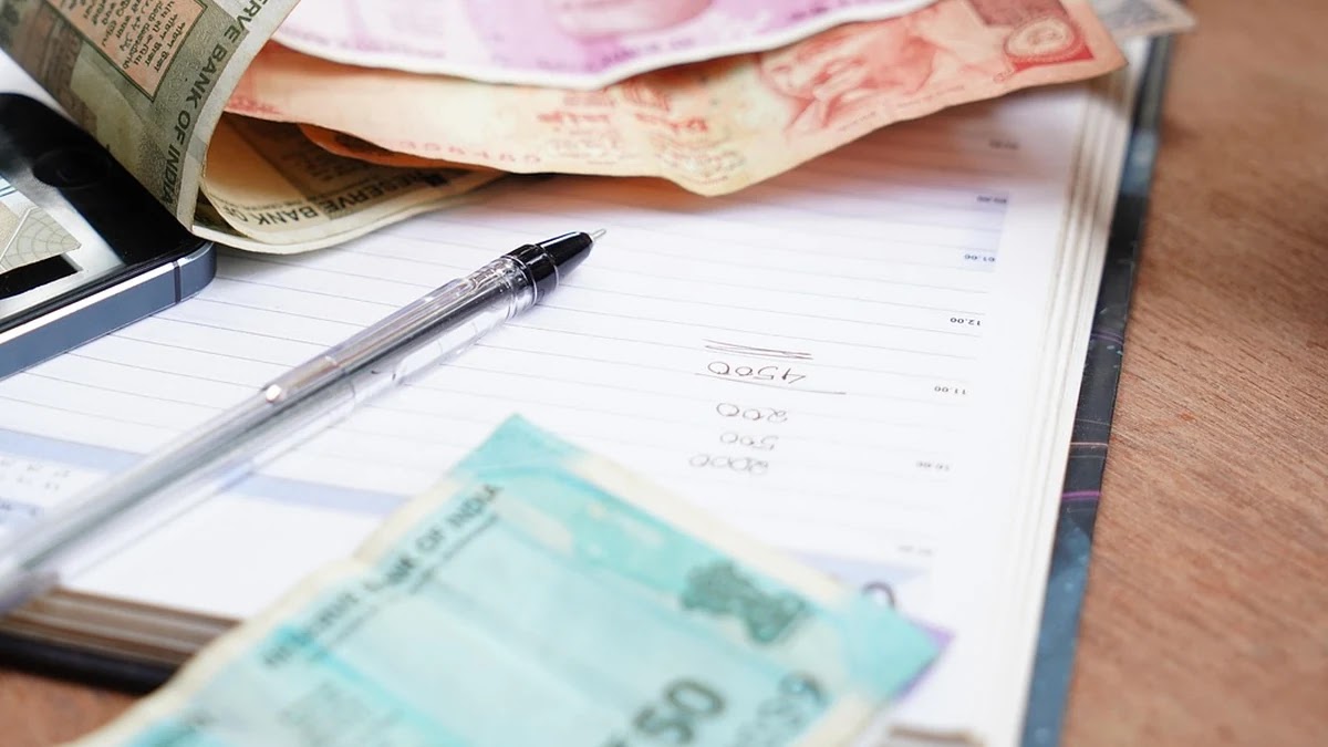 대출 상환 계획 세우기 위한 가계부 예산 배분 기준