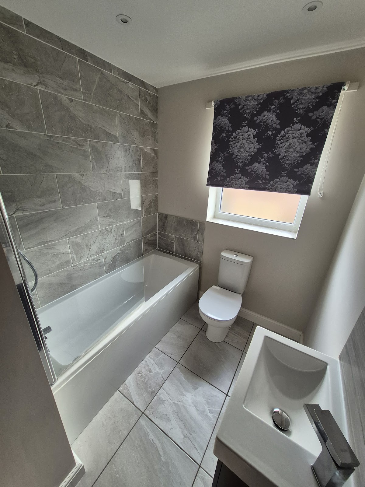 End of tenancy clean — spotless kitchen after professional clean