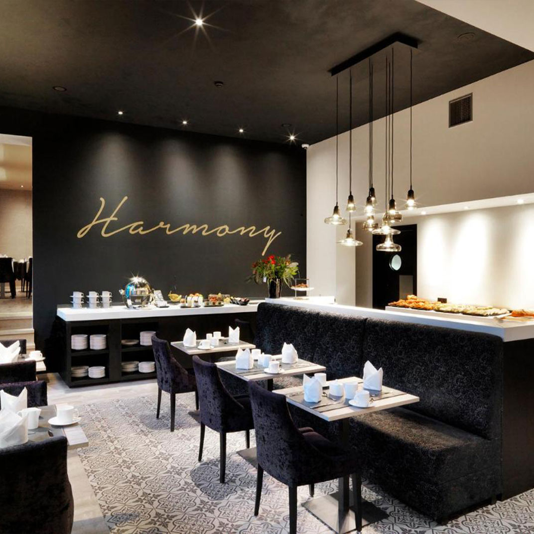 Hotel Harmony restaurant
