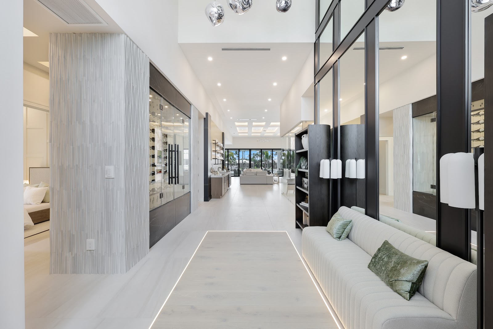 Baypoint Residence interior
