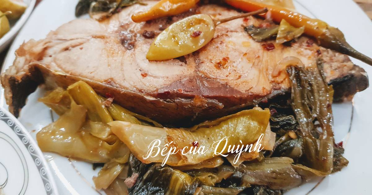 Cá cam kho dưa cải