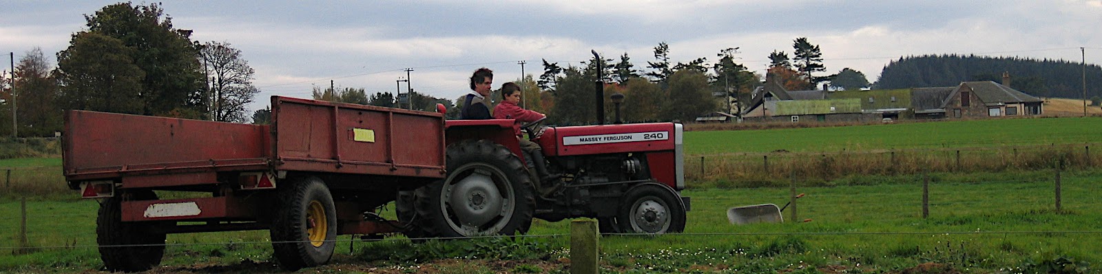 Tractor_Jim_Gavin_13Oct2007.jpg
