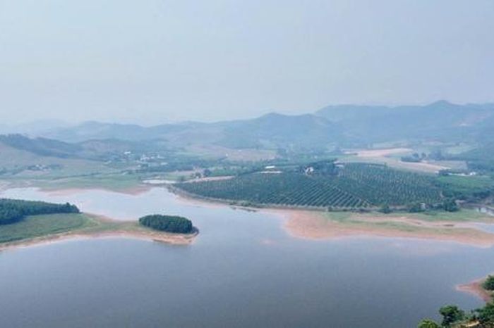 Vẻ đẹp yên bình ở Hồ Khe Lau và giấc mơ du lịch sinh thái 6.000 tỷ đồng - Tạp chí Người Đưa Tin