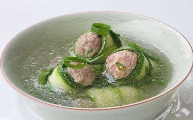 Canh Bí Ngòi Tôm Thịt