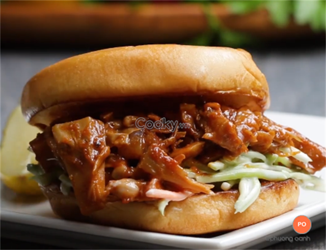 Burger Chay Sốt BBQ