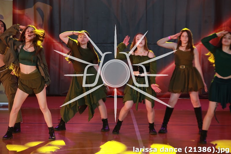 larissa dance (21386).jpg