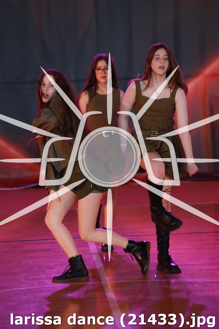larissa dance (21433).jpg