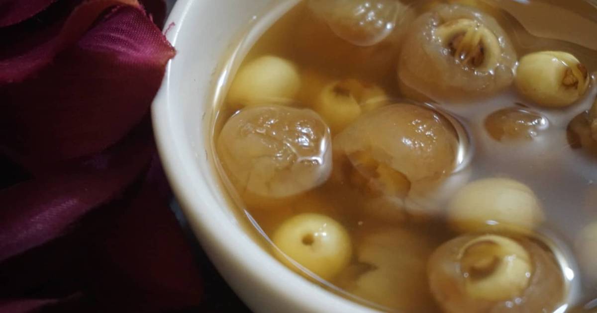 Chè hạt sen long nhãn