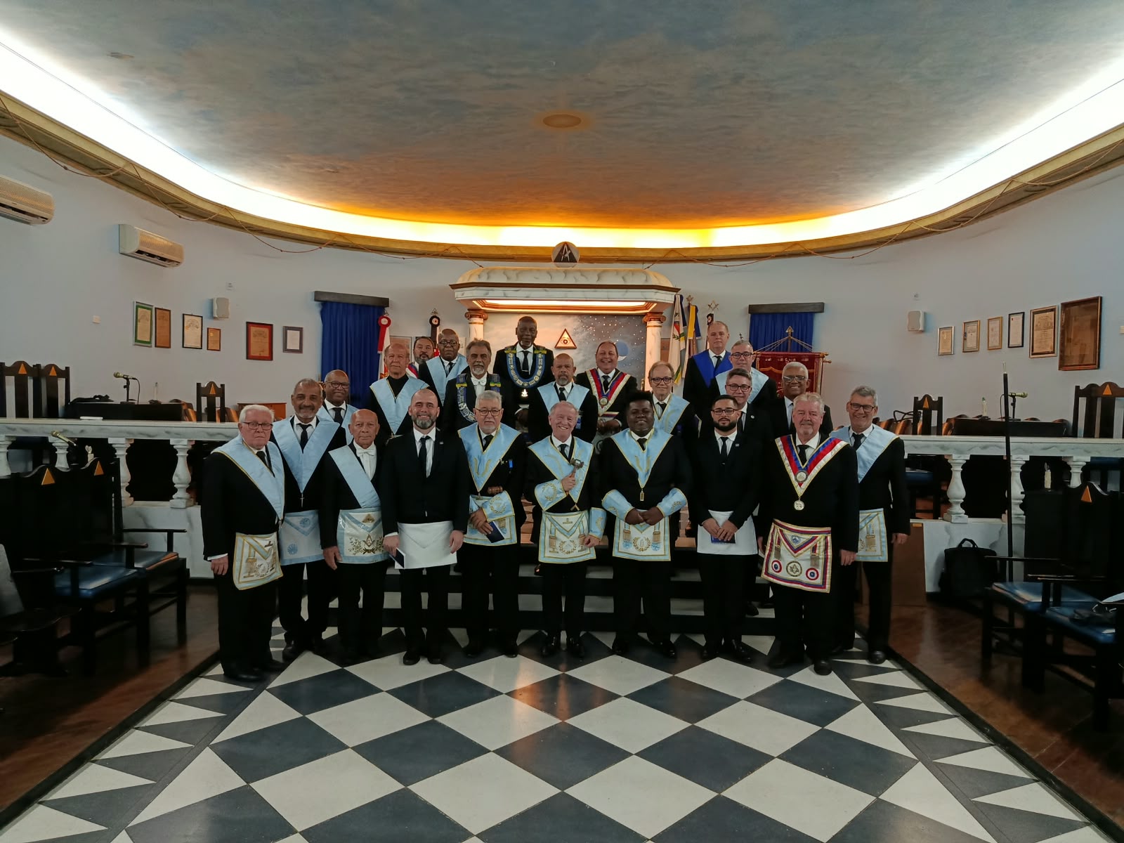 Foto 1