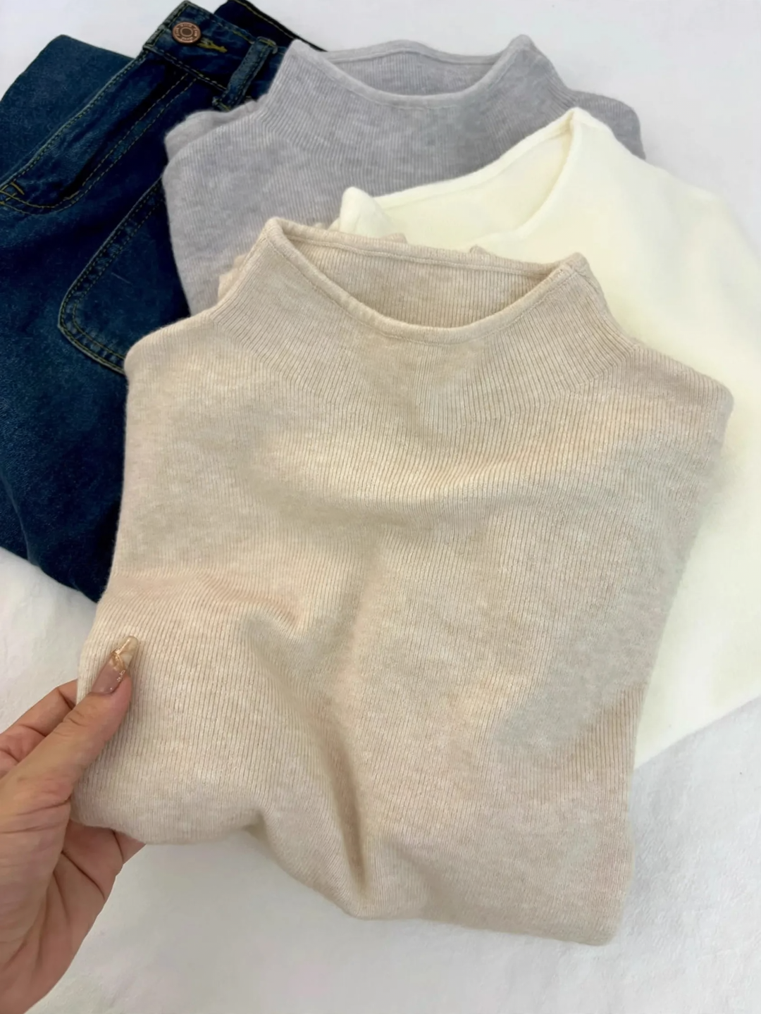 Ladies' knit sweater, stand-up collar, soft