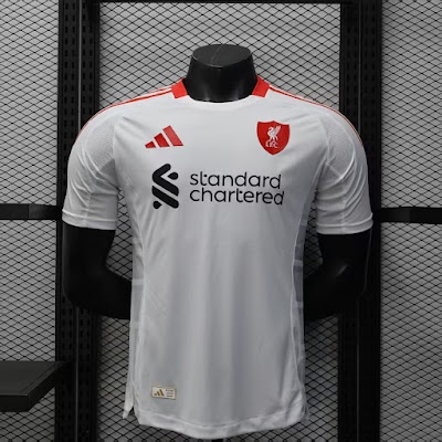 25-26 Liverpool FC Visitante.jpg