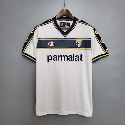 Retro 2002-03 Parma Visitante @lumorasports.jpeg