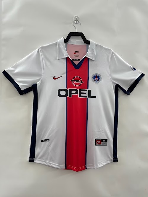 Equipación de visitante del Paris 1998-99.jpeg