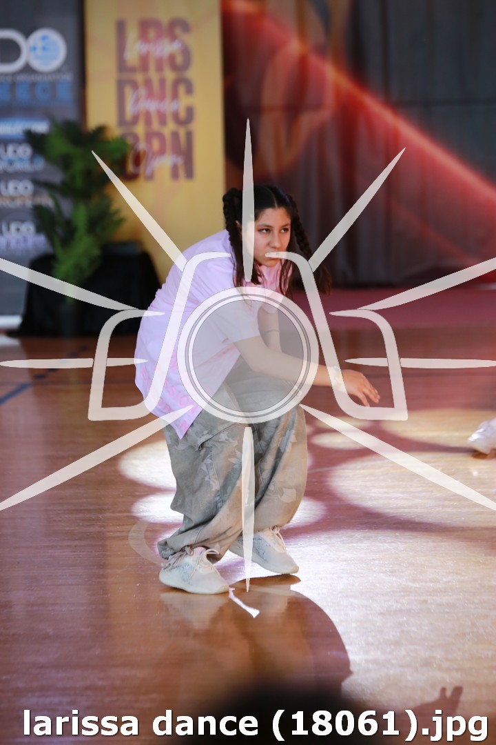 larissa dance (18061).jpg
