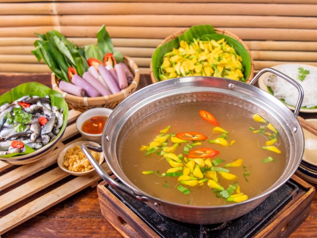 Lẩu Cá Linh Bông Điên Điển