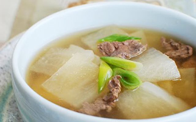 Canh Thịt Bò Củ Cải Trắng