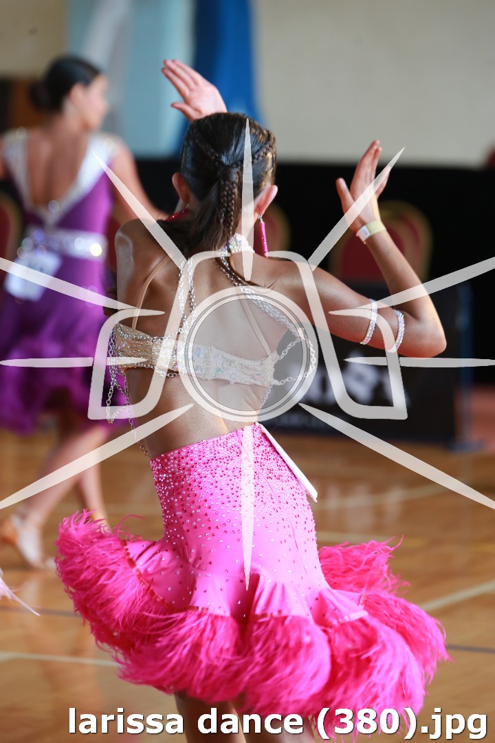 larissa dance (380).jpg