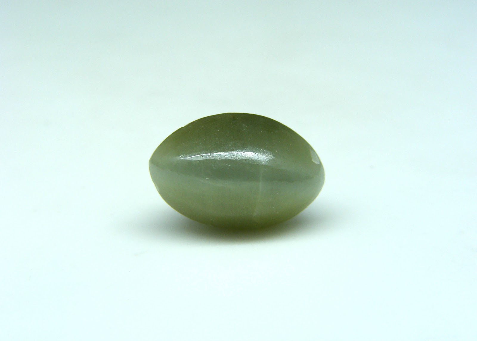   Natural Quartz Cat's Eye