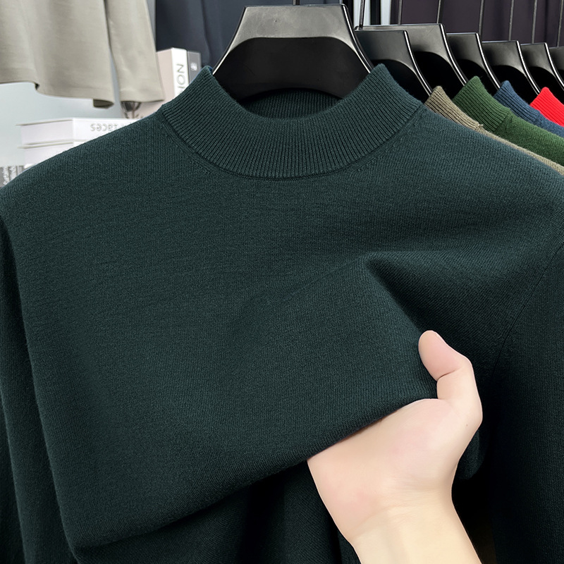 Men's wool sweater with stand-up collar, simple and warm