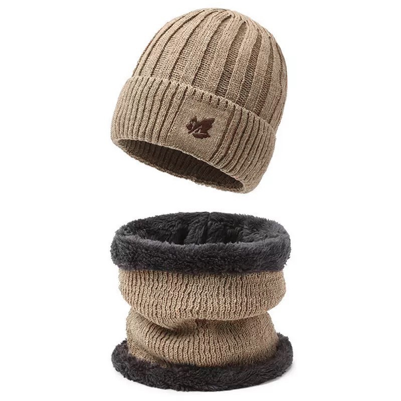 Men's Knit Set: Lined Hat and Neck Protector