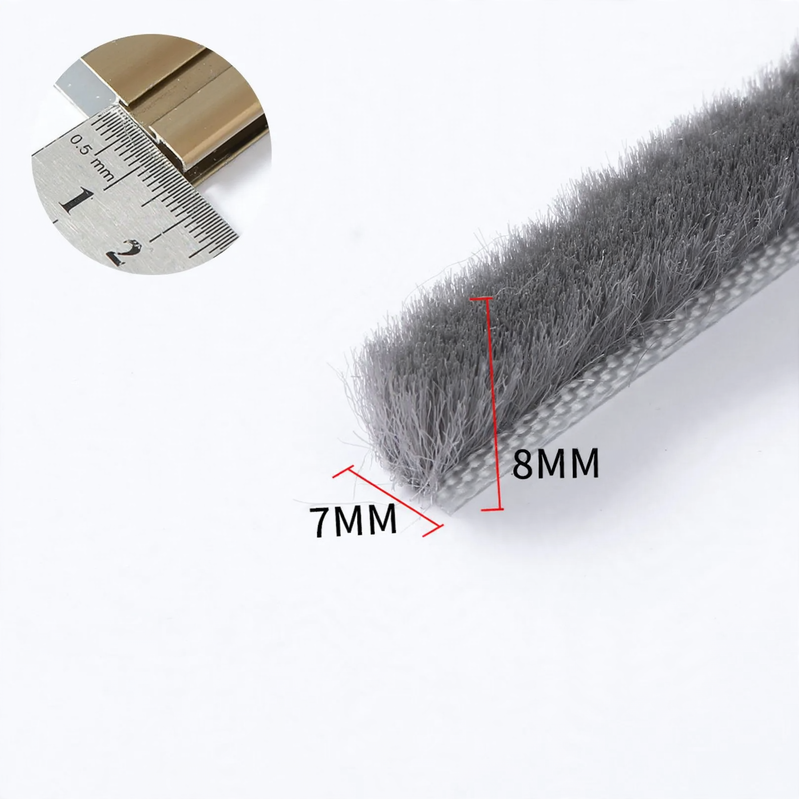 Replacement sealing brush for windows and doors