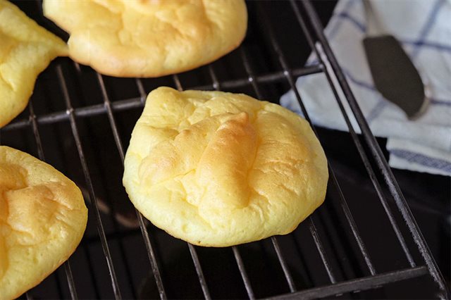 Bánh Mì Mây Xốp Mềm