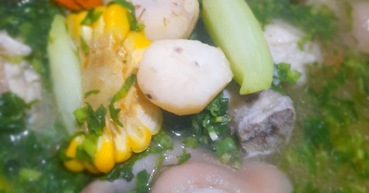 Canh xương ninh củ mã thầy