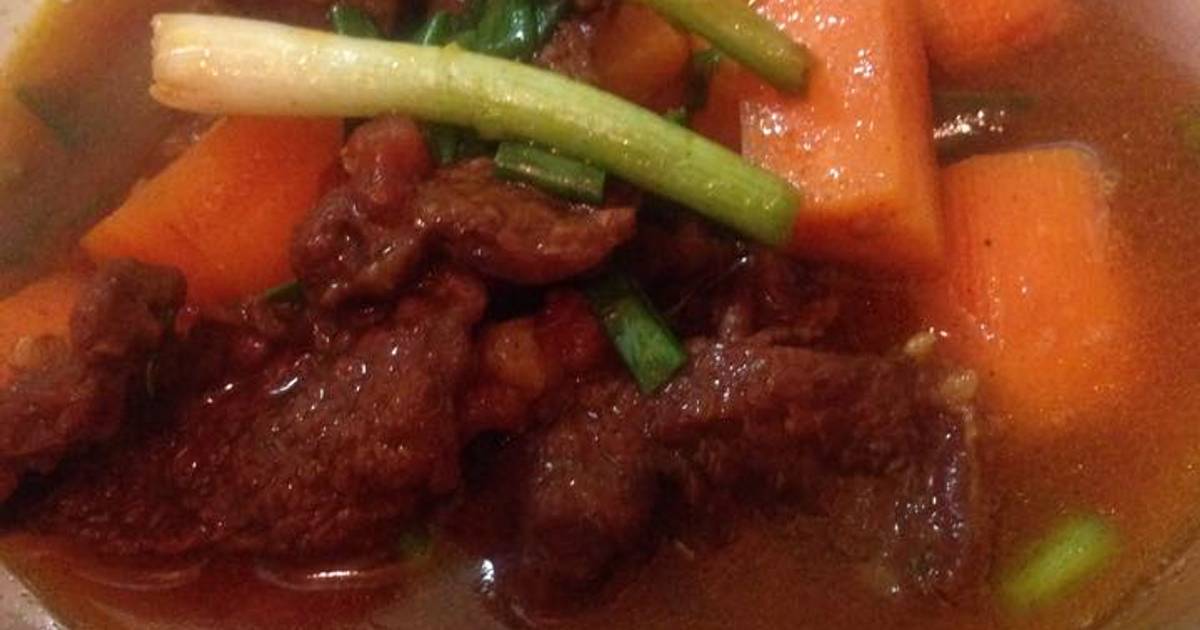 Bò sốt vang