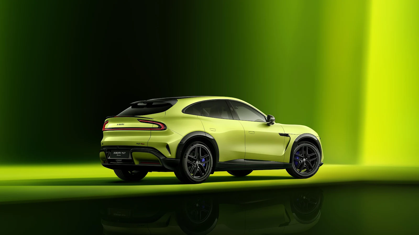 Xiaomi YU7 Electric SUV - Automotive Studio Photography 4K Wallpaper (3840x2160)