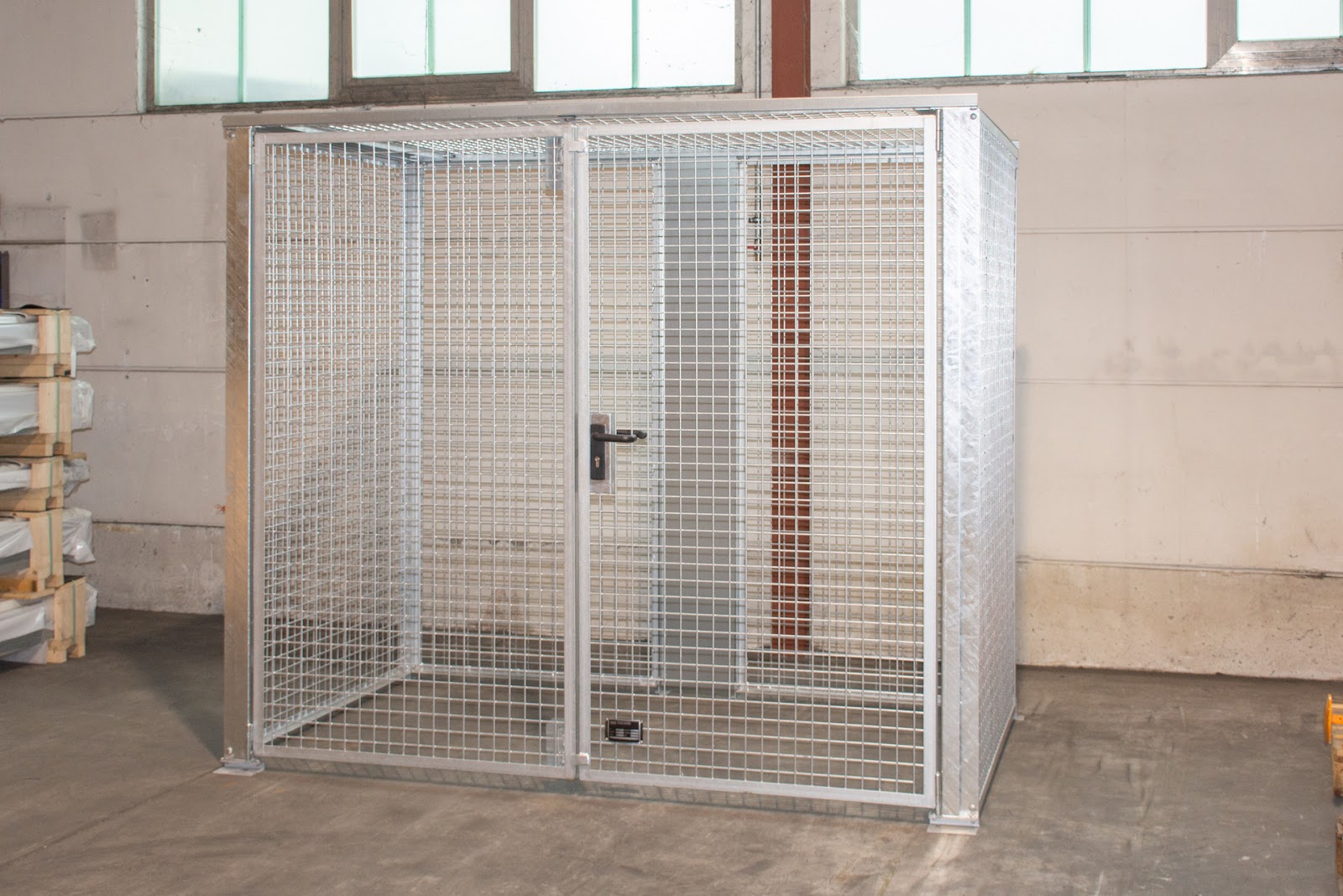 Opslagbox LBM 1500, vuurverzinkt