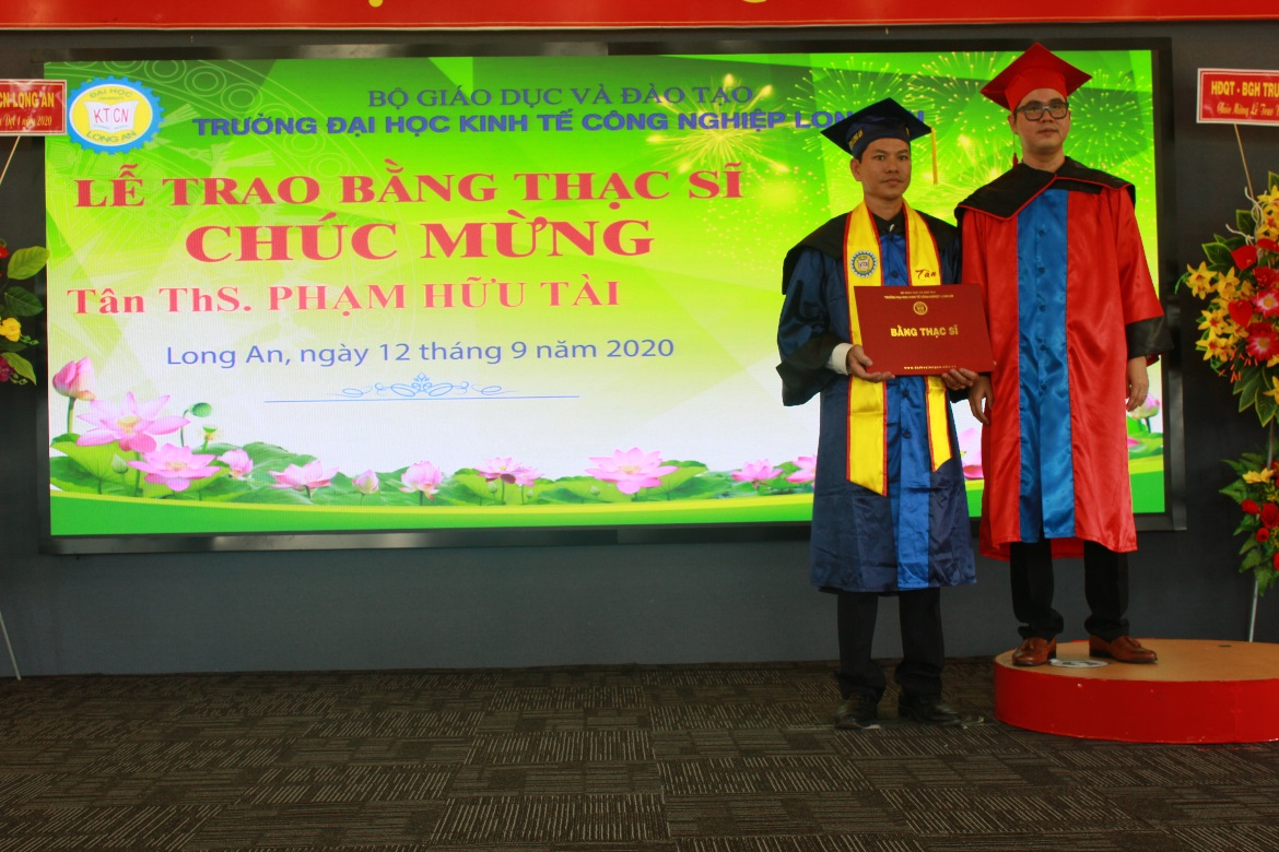 Trên hành trình làm giàu tri thức, lễ tốt nghiệp sẽ là cột mốc khó quên nhất đối với mỗi học viên, sinh viên