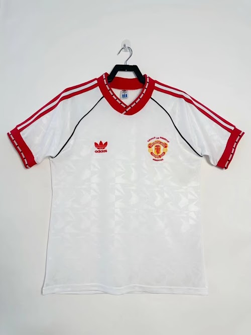 1990-01 Edición especial del Manchester United.jpeg