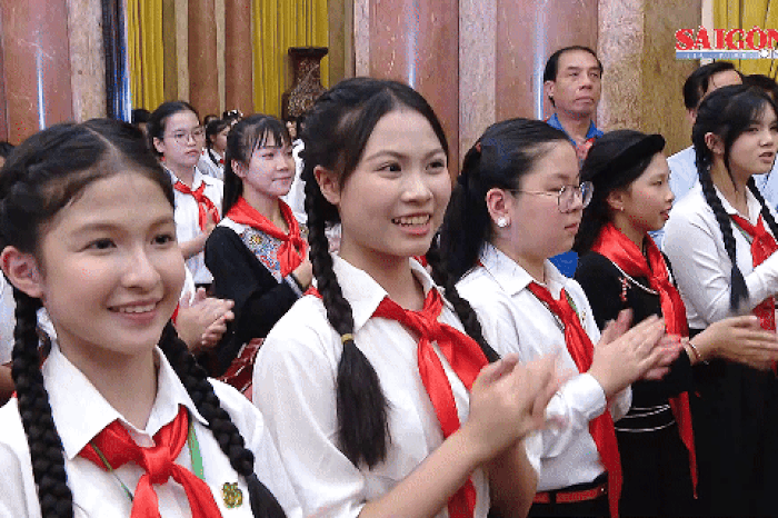 Tổng Bí thư, Chủ tịch nước Tô Lâm gặp mặt 85 đội viên tiêu biểu toàn quốc - Báo Sài Gòn Giải Phóng