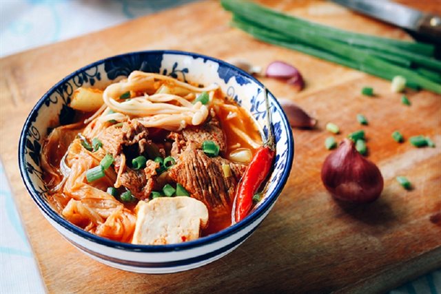 Canh Kim Chi Thịt Bò