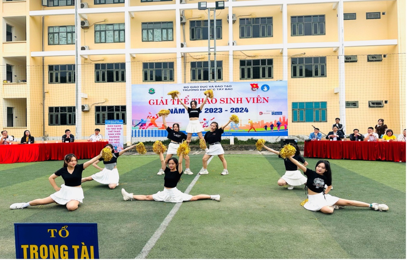 Trường Đại học Tây Bắc khai mạc Giải thể thao sinh viên năm học 2023 - 2024