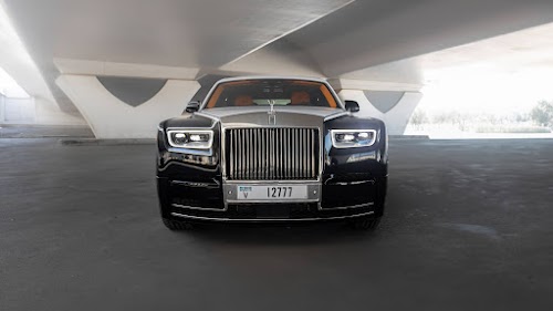 Rolls-Royce Phantom Black