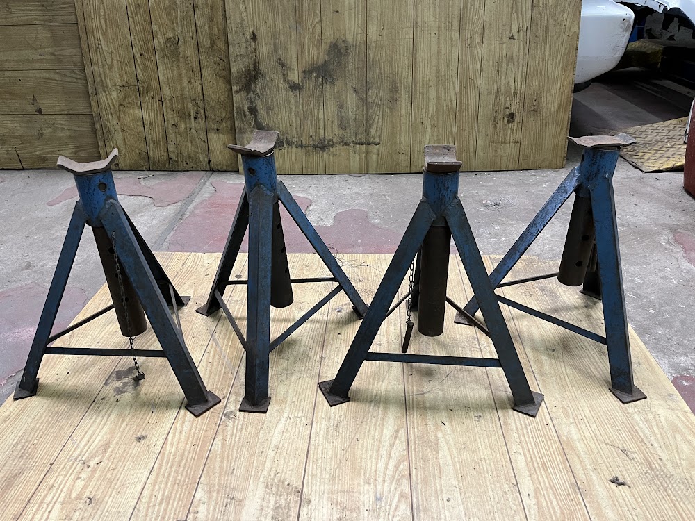 Set de caballetes metálicos N2 ajustables reforzados