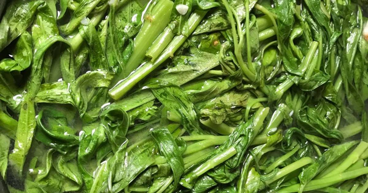 Canh chua rau muống