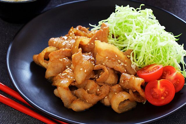 Thịt Ba Chỉ Xào Rượu Sake