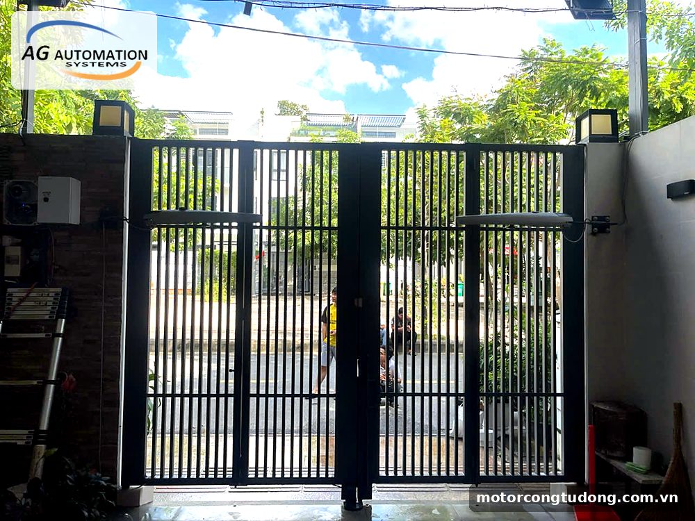 Sửa motor cổng tay đòn Tân Bình: cổng lệch, đóng không kín, motor kêu, bo mạch