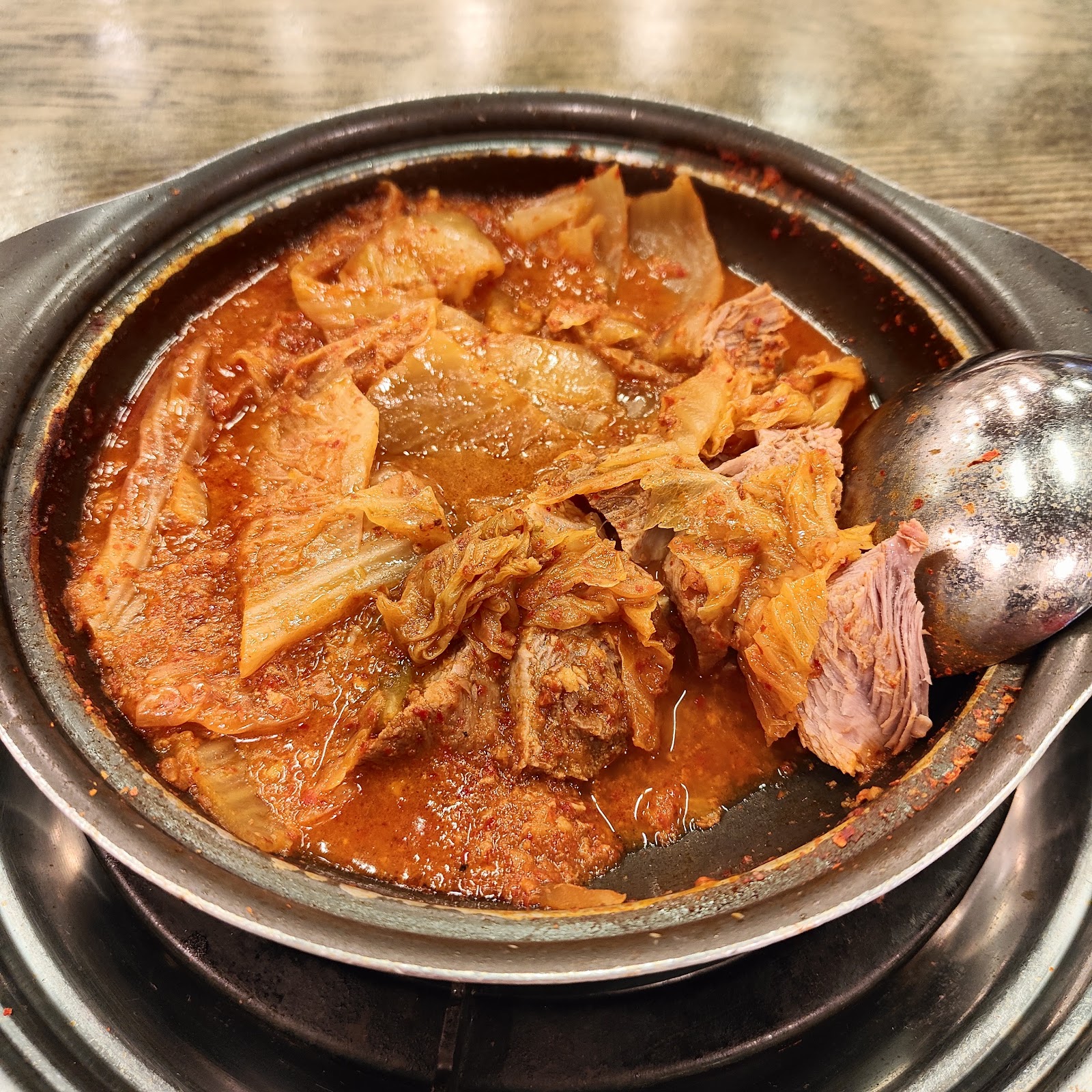 Guiso coreano con kimchi, el picante de la última noche
