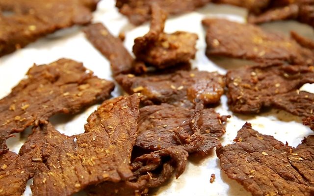 Thịt Bò Khô Sấy Tại Nhà