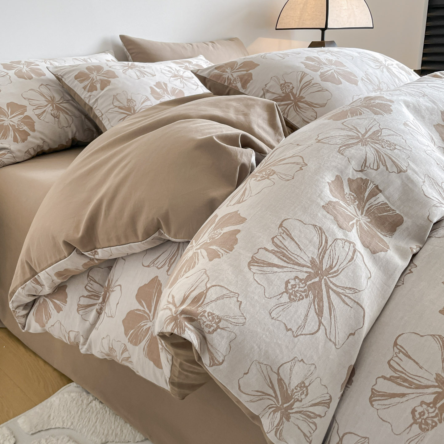 Warming bedding with 3-layer fabric, 4-piece