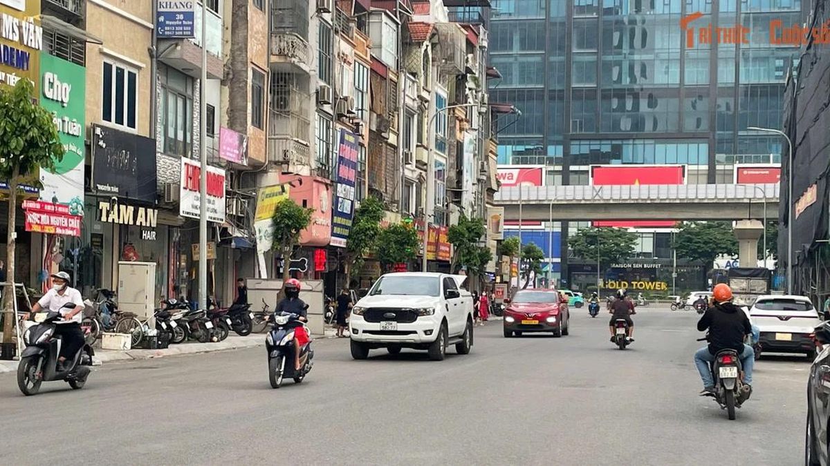 Đường Nguyễn Tuân dần 'thay áo mới', sắp hoàn thiện diện mạo - Báo Tri thức &amp; Cuộc sống